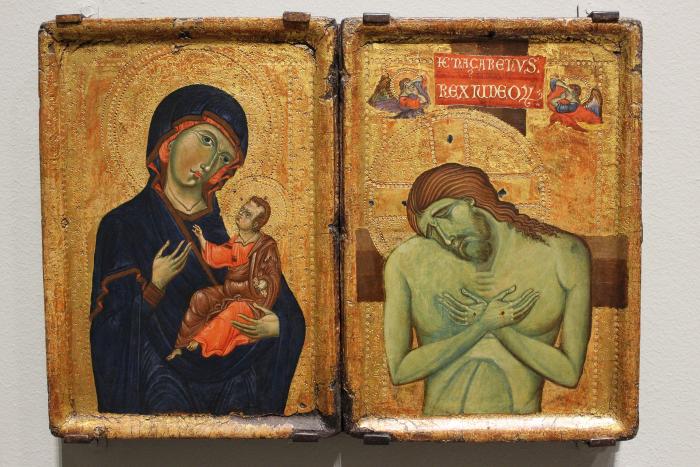 Ikoni, jossa vasemmalla Neitsyt Maria ja Jeesus-lapsi, oikealla kärsivä Jeesus.