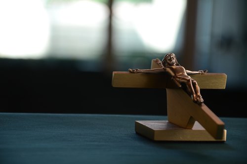 Jeesus ristillä