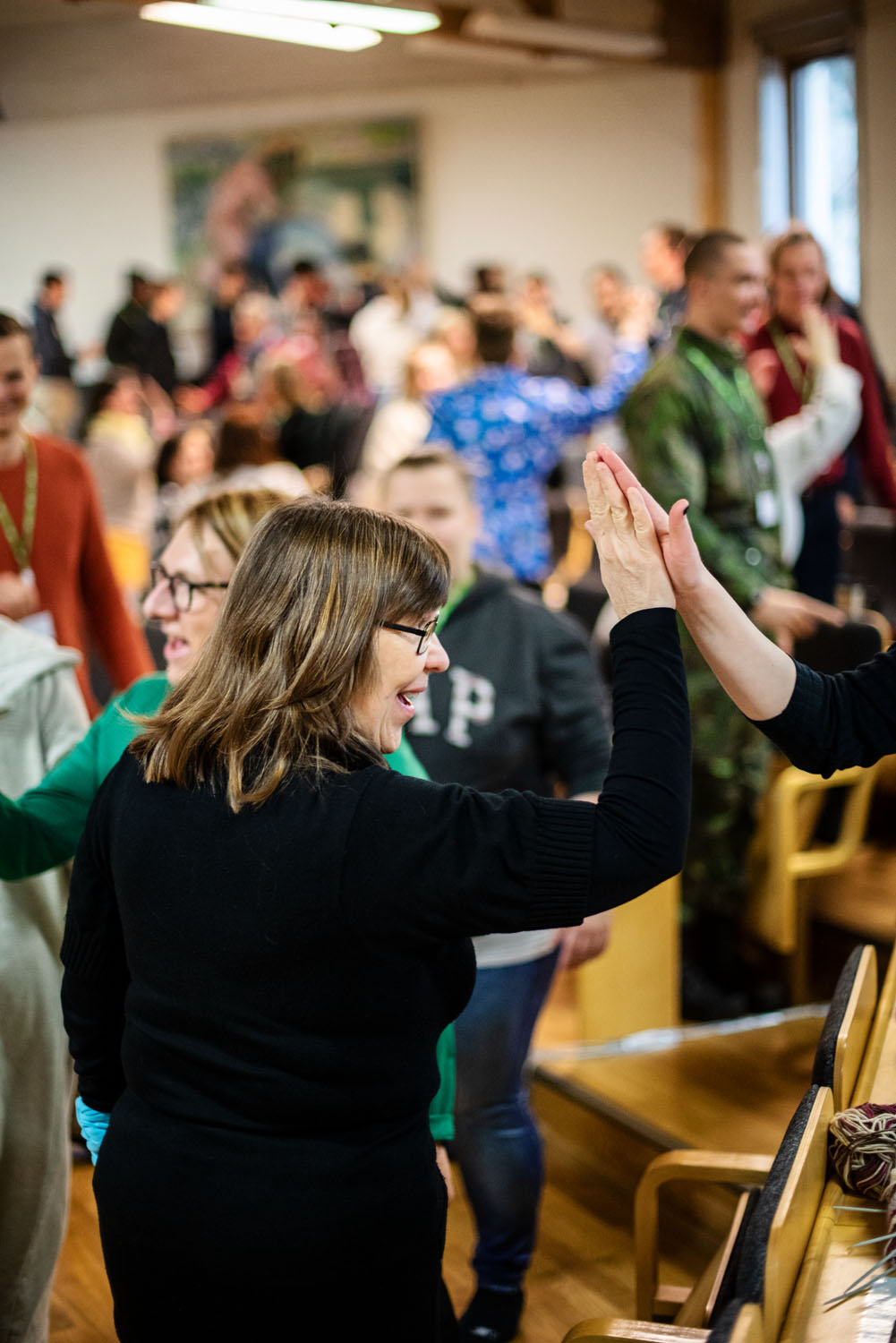Öppna bilden i större format Mera high five!