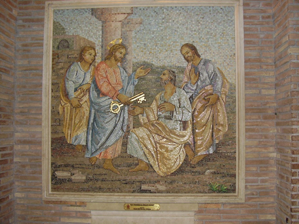 Mosaik som föreställer fyra män, en har en guldnyckel i handen.