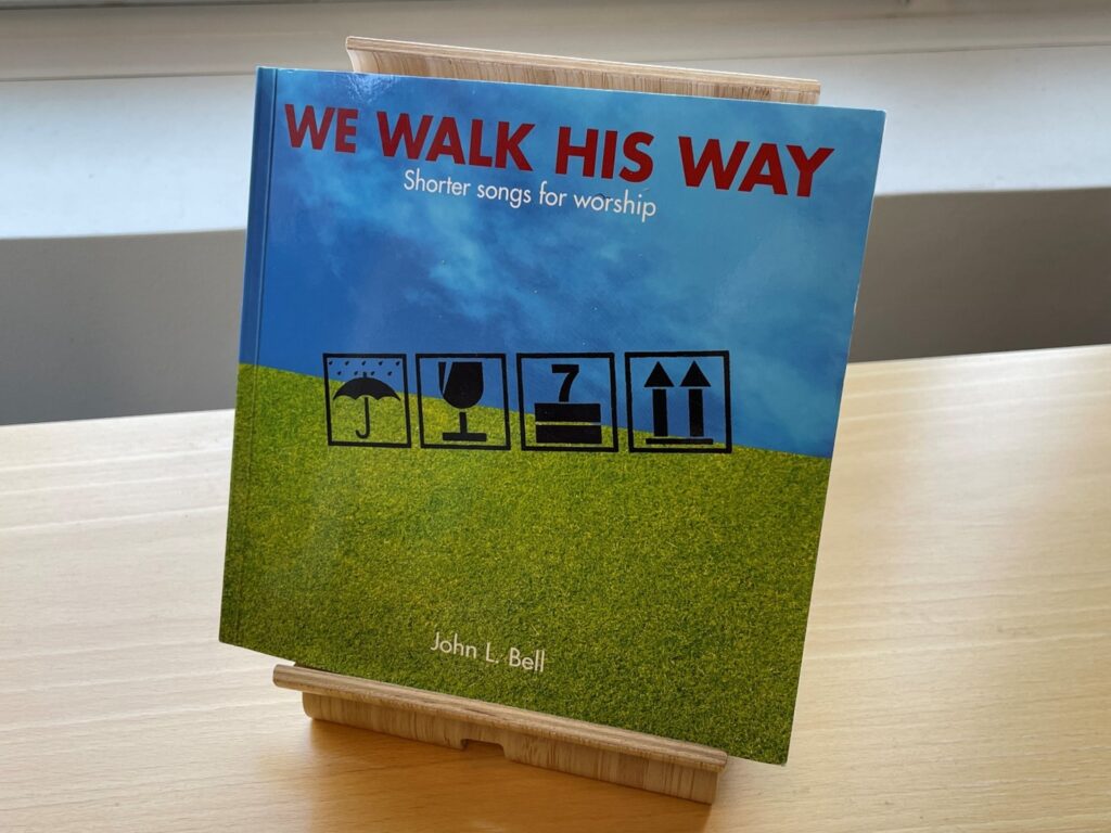 Kirja, The walk his way.